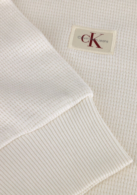 Witte CALVIN KLEIN Trui WOVEN LABEL WAFFLE LS TEE Witte CALVIN KLEIN Trui WOVEN LABEL WAFFLE LS TEE - large
