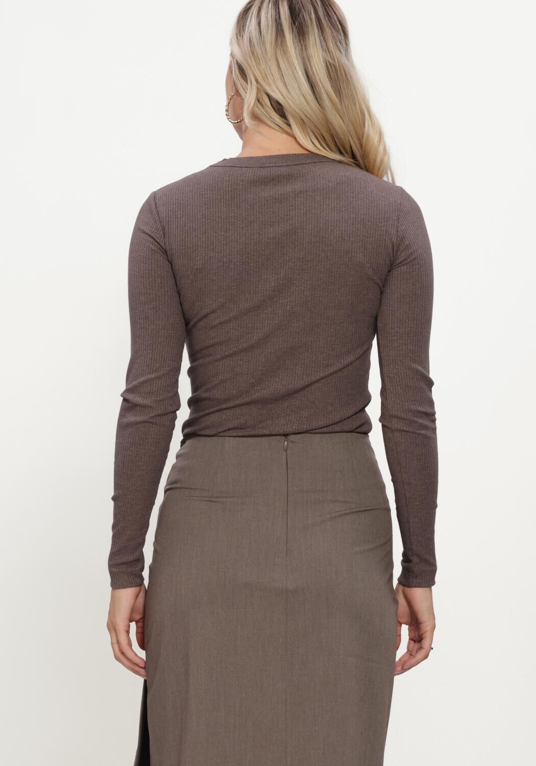 INWEAR Haut DAGNAIW MELANGE T-SHIRT LS en marron - large