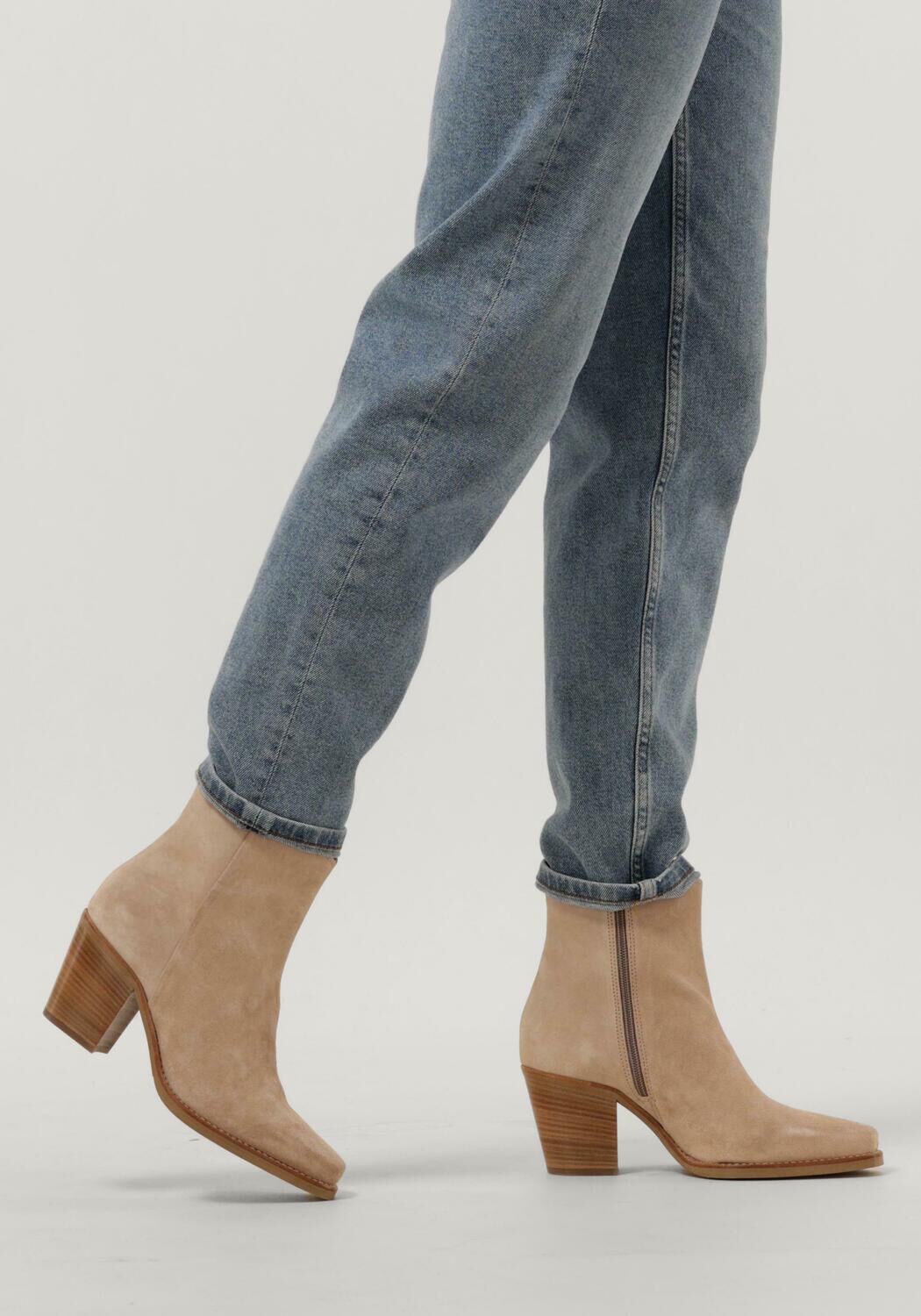 Omoda enkellaarsjes on sale beige