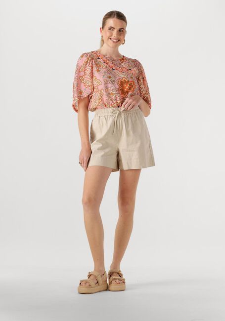 OBJECT Pantalon courte OBJVIGGO MW LO SHORTS en beige - large