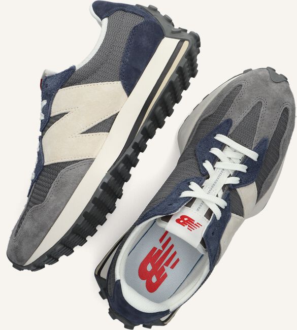 Grijze NEW BALANCE Sneakers MS327 Grijze NEW BALANCE Sneakers MS327 - large