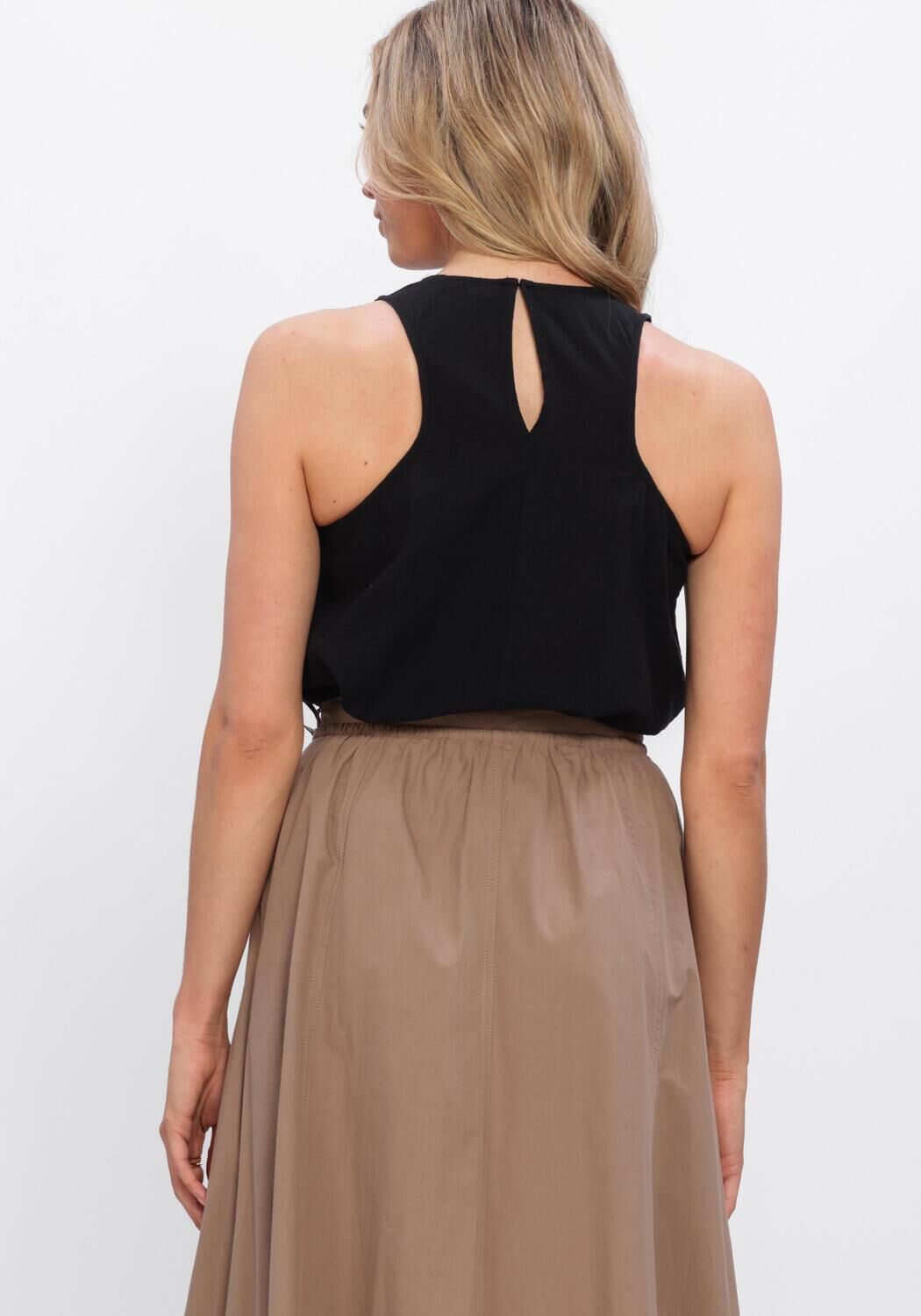 SELECTED WOMEN Haut SLFLUISA SL LINEN BLEND TOP en noir - large