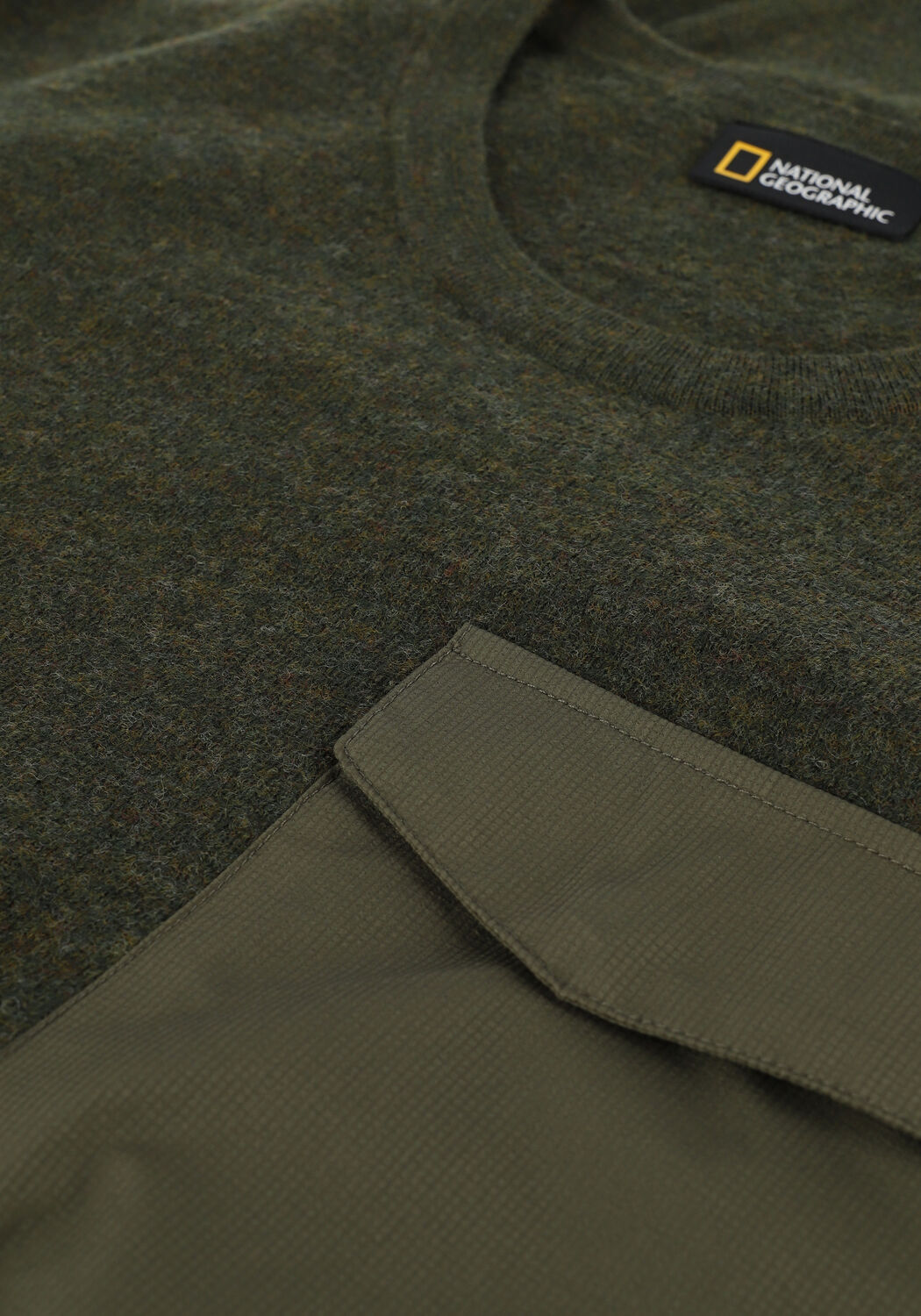 Olijf NATIONAL GEOGRAPHIC Trui KNITTED CREW - large