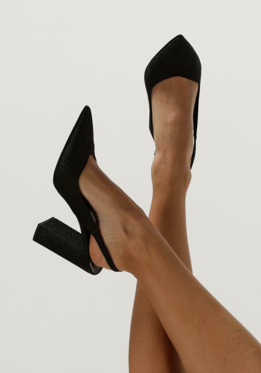 Zwarte NOTRE-V  X BO - large