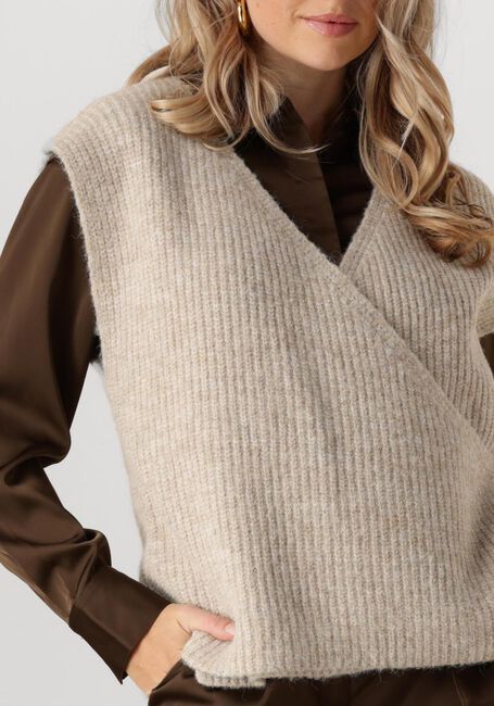 ANOTHER LABEL Pull BILLIE KNITTED VEST en beige - large