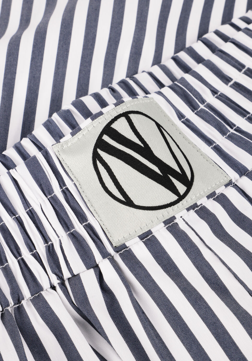 NOTRE-V Pantalon courte NV-FREJA Bleu fonc&eacute; - large