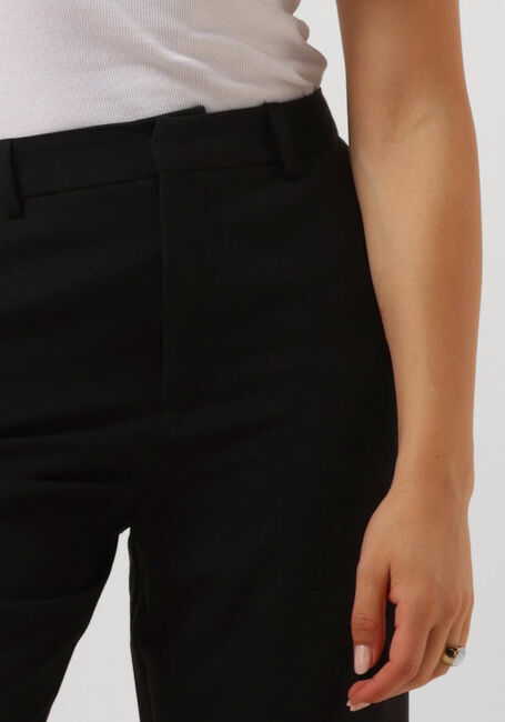 MOVES Pantalon HAMASTI en noir - large