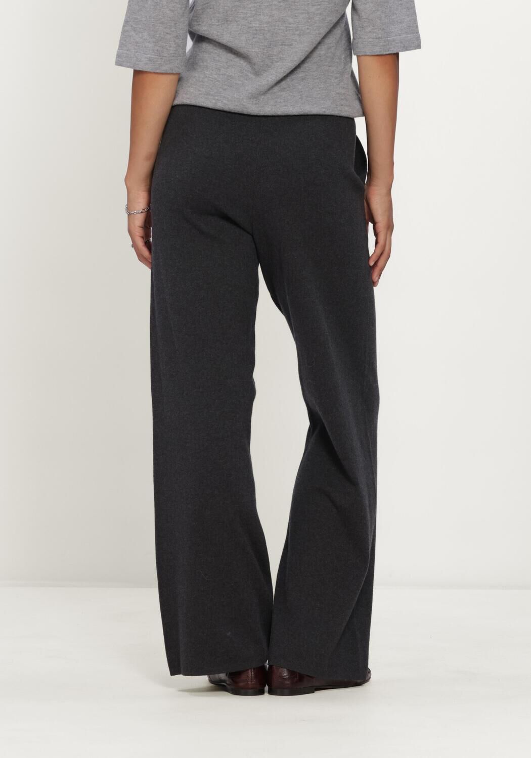 KNIT-TED Midirok NADA PANTS - large