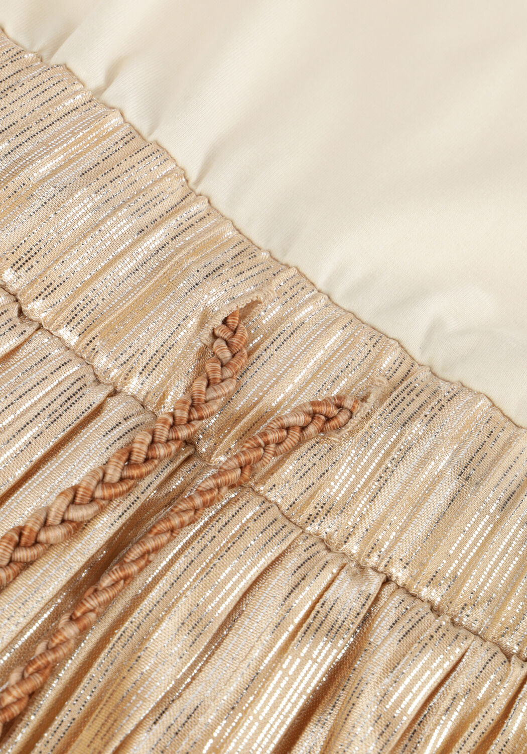 NONO Combinaison SYLJA MIXED JUMPSUIT WITH PLISSEE SHORT Sable - large