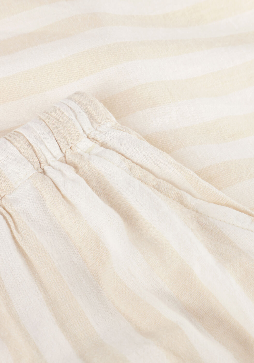 SELECTED WOMEN Pantalon courte SLFLUISA MW STRIPED STRING SHORTS B en beige - large