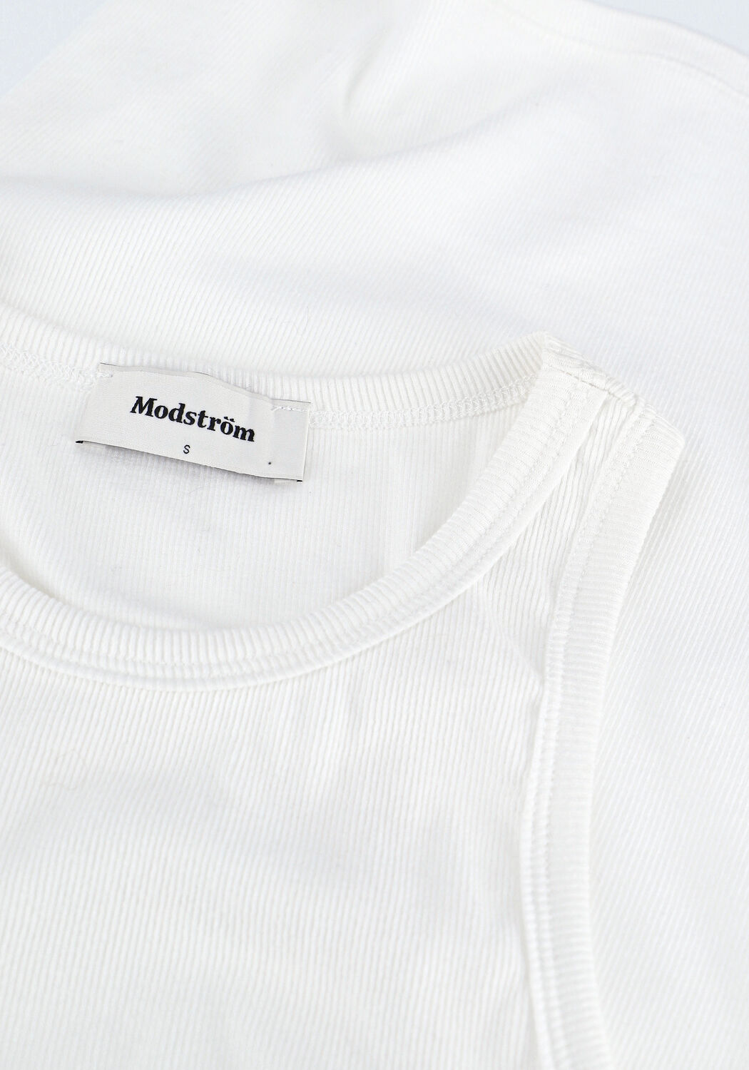 MODSTR&Ouml;M Haut IGOR TOP en blanc - large