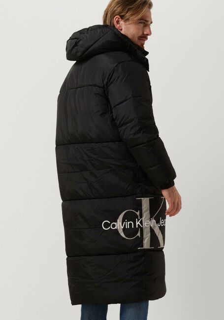 CALVIN KLEIN Veste matelassé ESSENTIALS NON DOWN LONG JACKET en noir - large