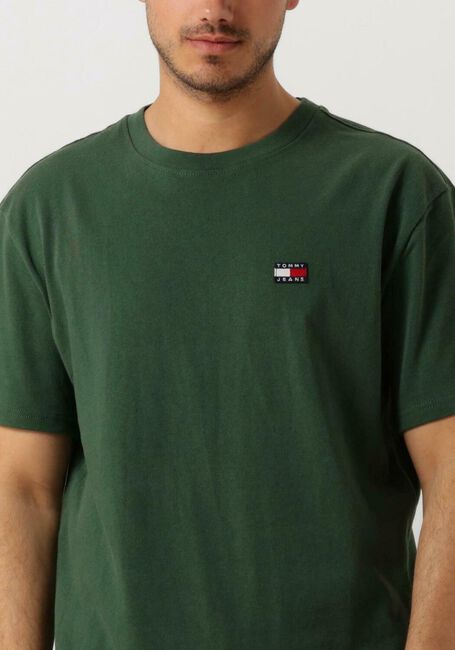 TOMMY JEANS T-shirt TJM CLSC TOMMY XS BADGE TEE Vert foncé - large