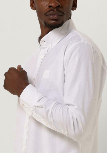 BOSS Chemise d&eacute;contract&eacute; MABSOOT_2 en blanc - large