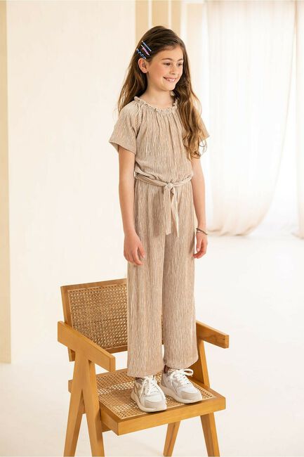 LIKE FLO Combinaison VELVET PLESSE JUMPSUIT en beige - large