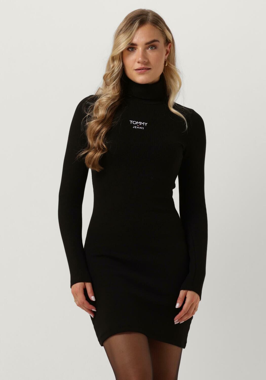 Tommy jeans logo dress 2025