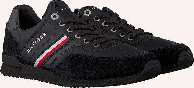 Zwarte TOMMY HILFIGER Sneakers ICONIC RUNNER Zwarte TOMMY HILFIGER Sneakers ICONIC RUNNER - large