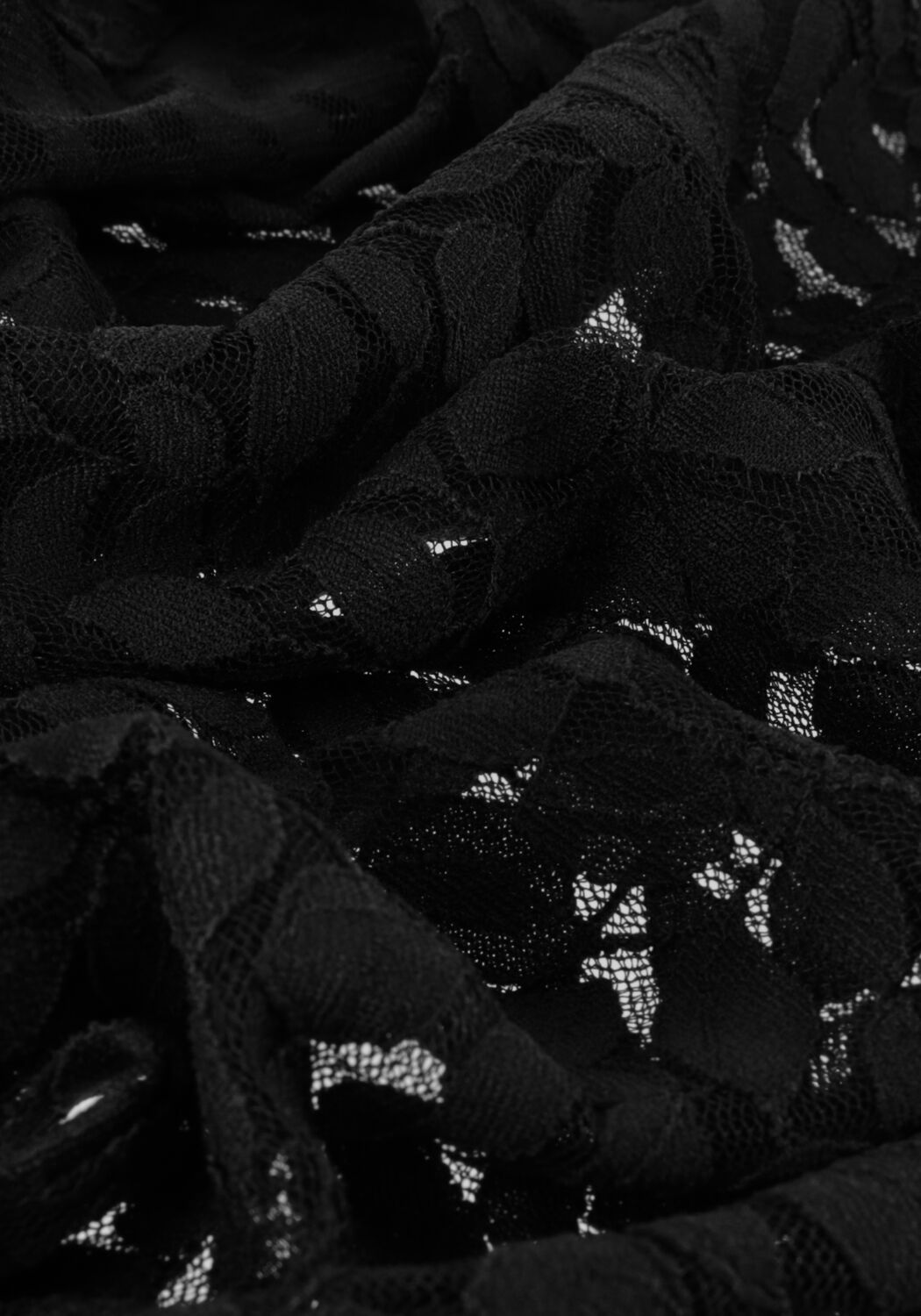 Zwarte ALIX THE LABEL Tops & T-shirts FITTED LACE TOP - large