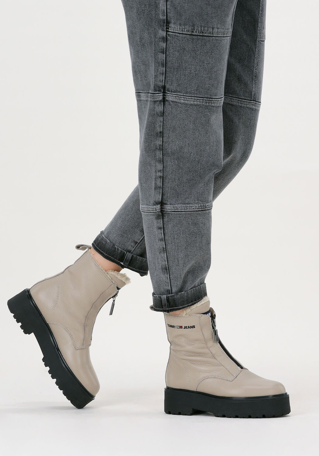 TOMMY JEANS Bottillons WARMLINED ZIPPER BOOT en beige - large