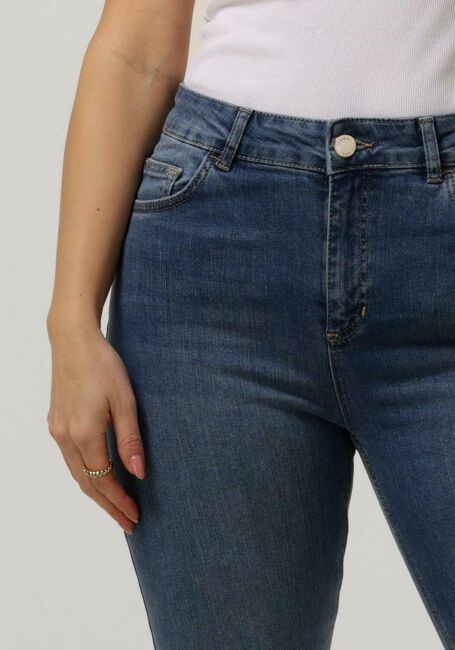 Blauwe FABIENNE CHAPOT Flared jeans EVA FLARE 157 - large