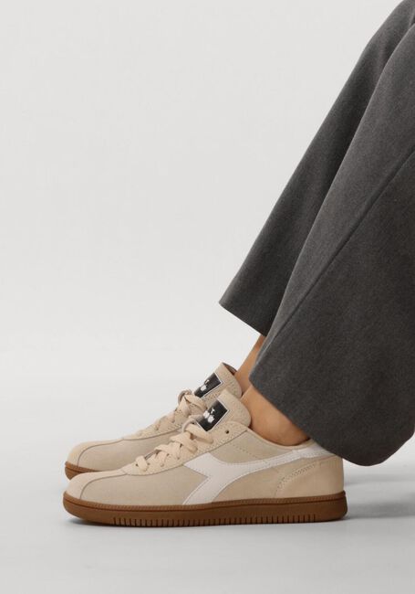 Beige DIADORA Sneakers TOKYO - large