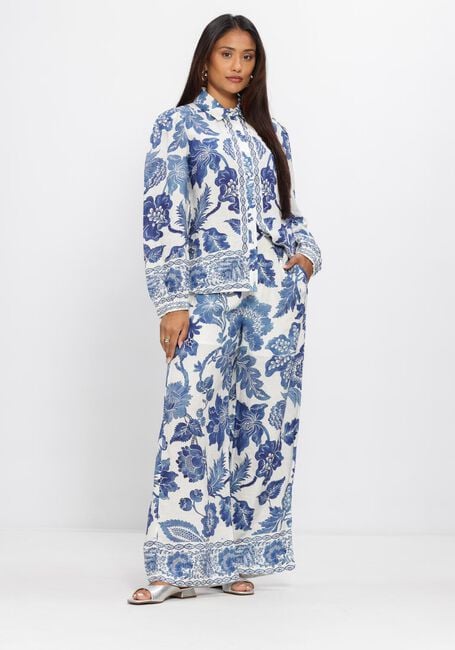 Witte DEA KUDIBAL  SLOMADEA NS-SHIRT WITH BALLOON SLEEVES - large