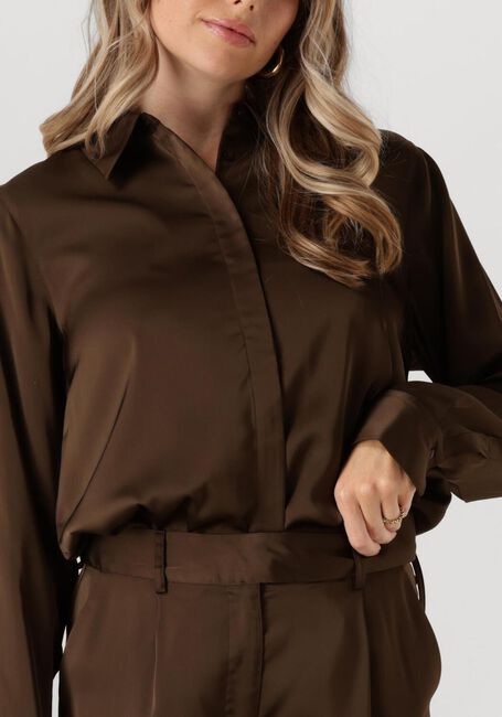 ANOTHER LABEL CAROLINE SHIRT Blouses en marron - large