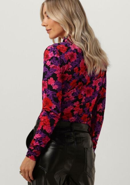 GESTUZ Haut ASHA ROLLNECK BLOUSE en rose - large