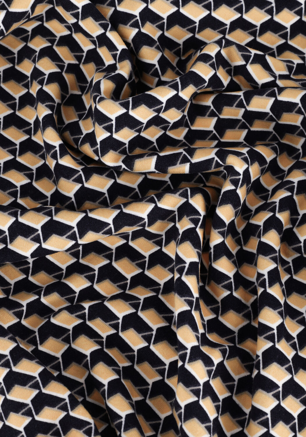 COLOURFUL REBEL NEYO RETRO GEO PEACHED TURTLENECK TOP Hauts & T-shirts en jaune - large