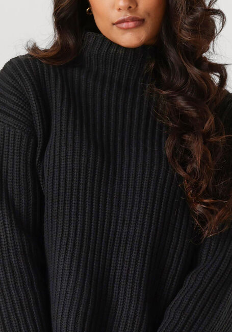 SELECTED FEMME Pull SELMA LS KNIT PULLOVER B en noir - large