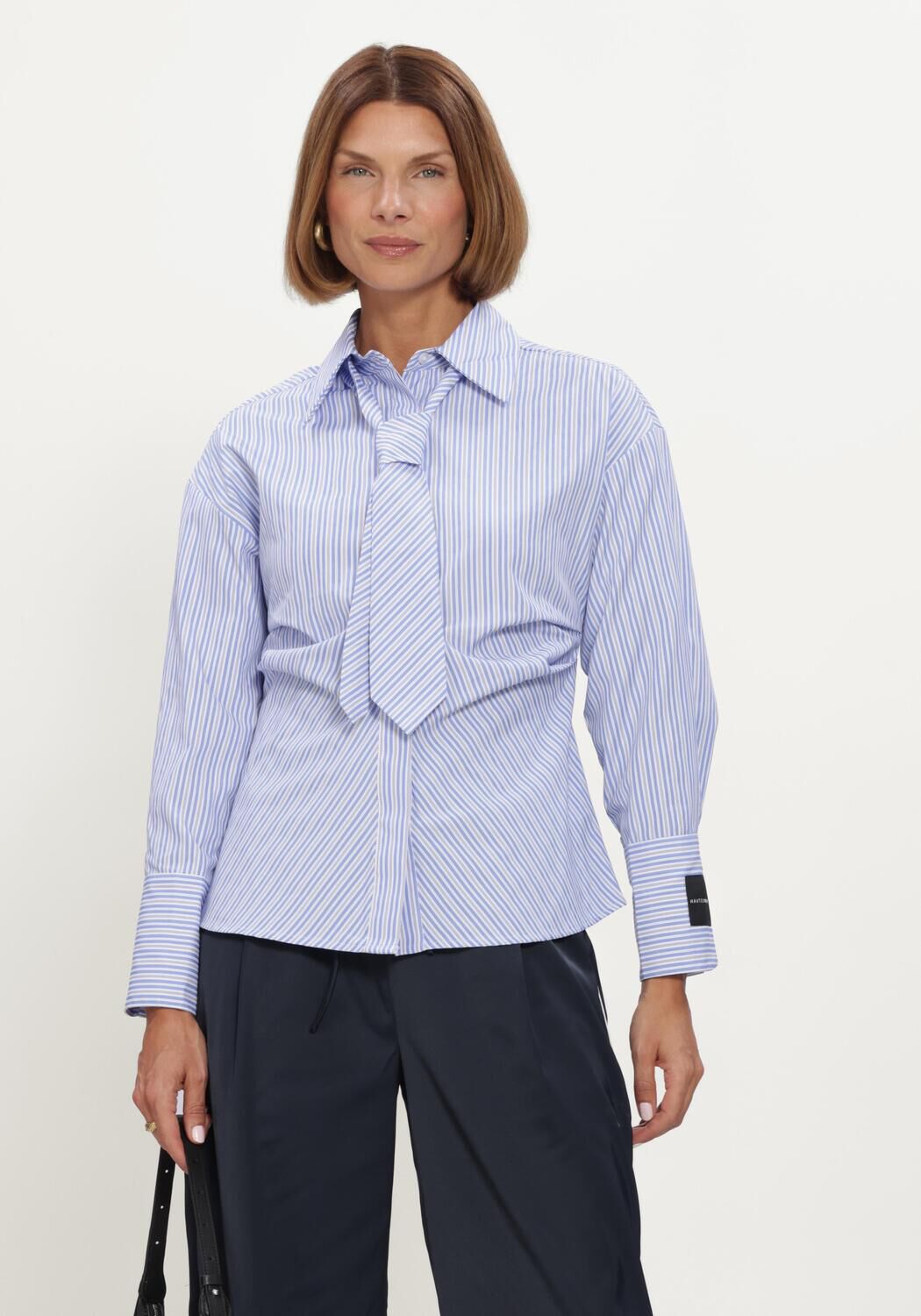 Blauwe HAUTE L'AMITI&Eacute;  EMMA TIE STRIPE SHIRT - large