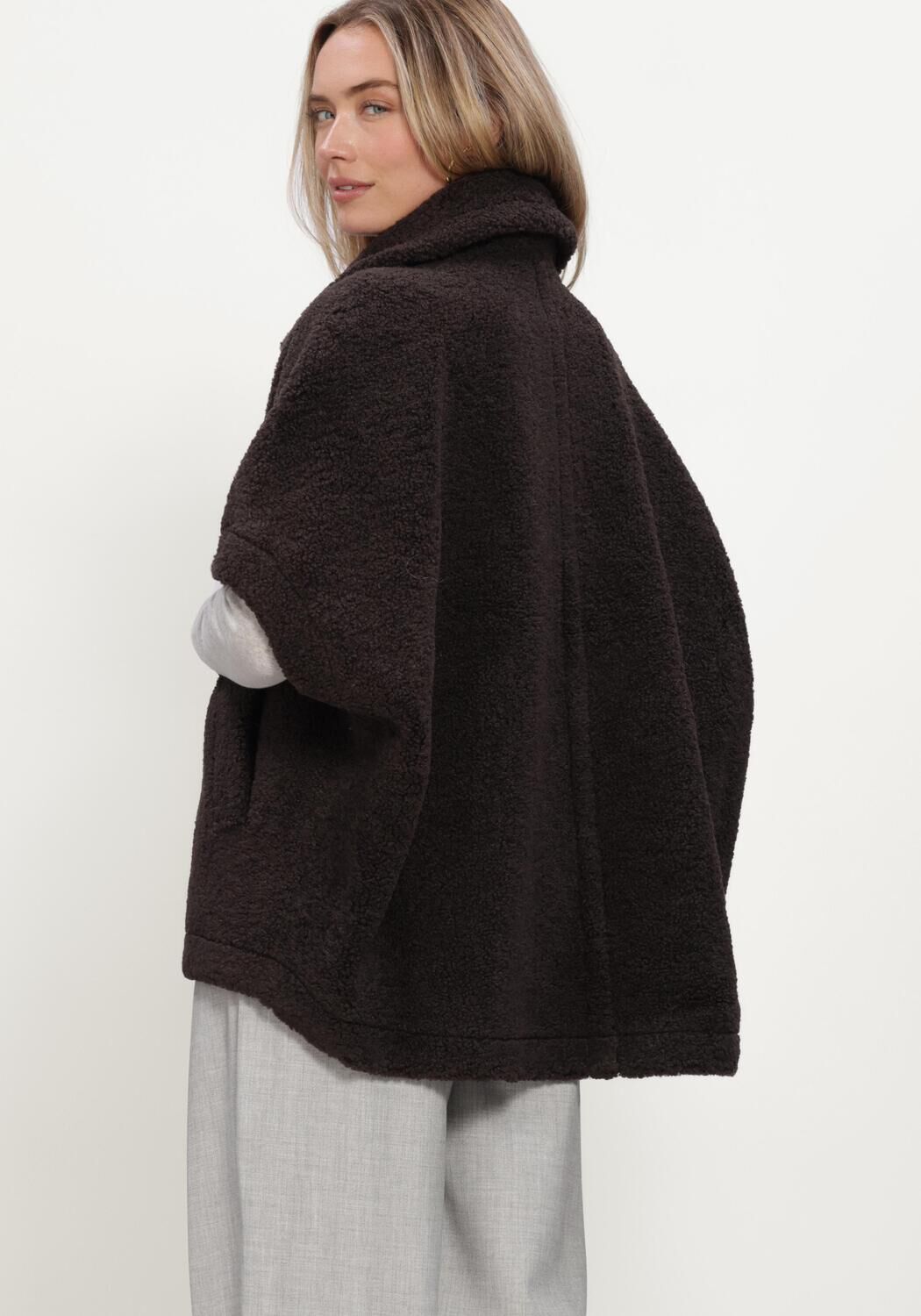 KNIT-TED TAM JACKET Vestes en marron - large