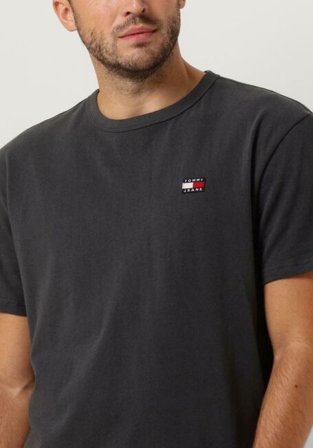 TOMMY JEANS T-shirt TJM CLASSIC WAFFLE TEE S en gris - large