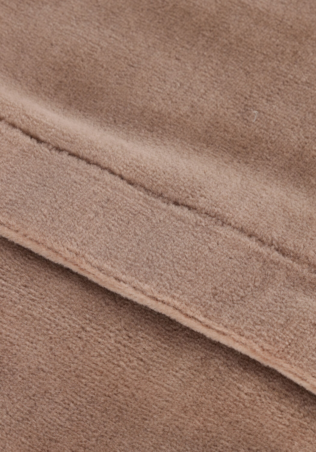 QUINCY MAE  VELOUR HIDDEN SNAP FOOTIE en marron - large