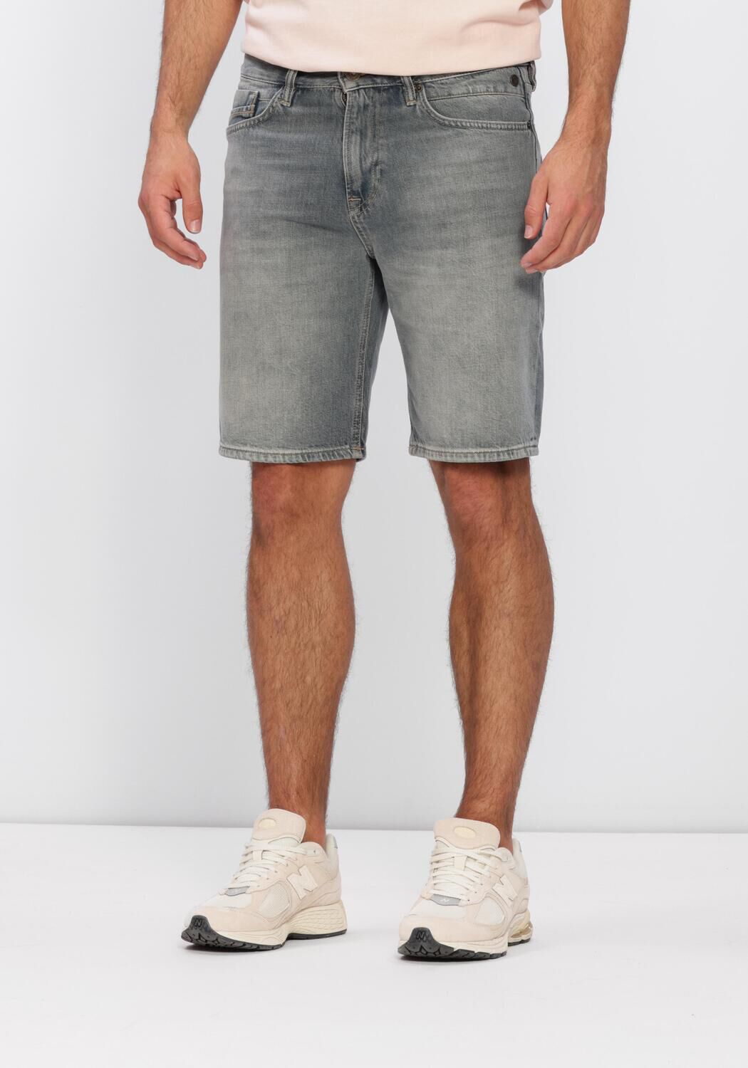 Blauwe CAST IRON Jeans VALVER - REGULAR SHORTS - large