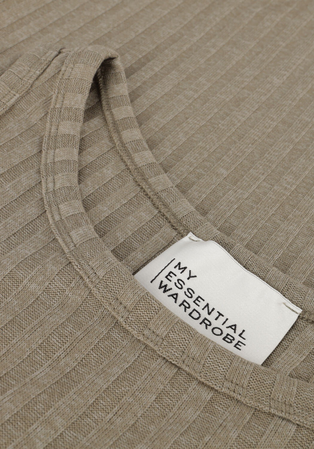 Olijf MY ESSENTIAL WARDROBE Top JANNIMW KATE TOP - large