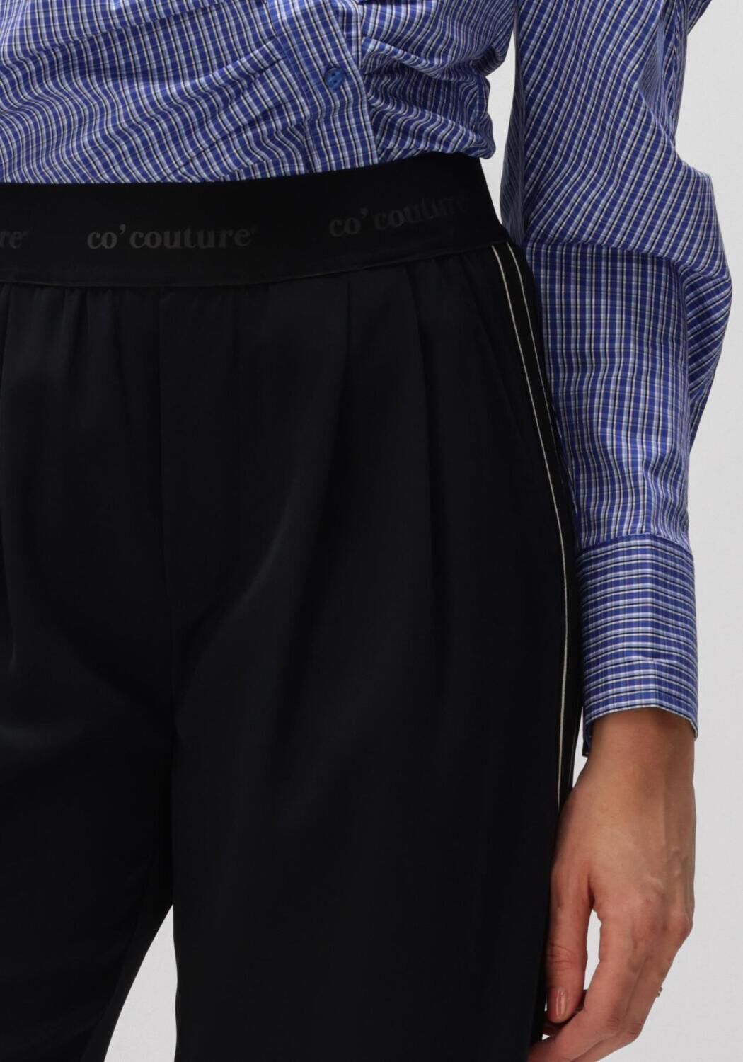 CO'COUTURE Pantalon large AMINA SPLIT LL PANEL en noir - large