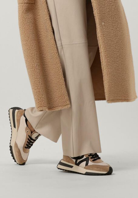 Beige VIA VAI Sneakers POSY FLARE Beige VIA VAI Sneakers POSY FLARE - large