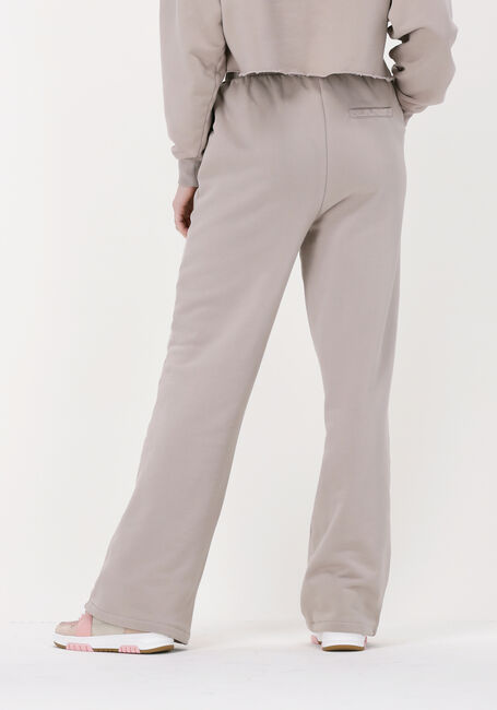 COLOURFUL REBEL Pantalon de jogging UNI LOGO BADGE PINTUCK PIGMENT DYE STRAIGHT SWEAT PANTS en beige - large