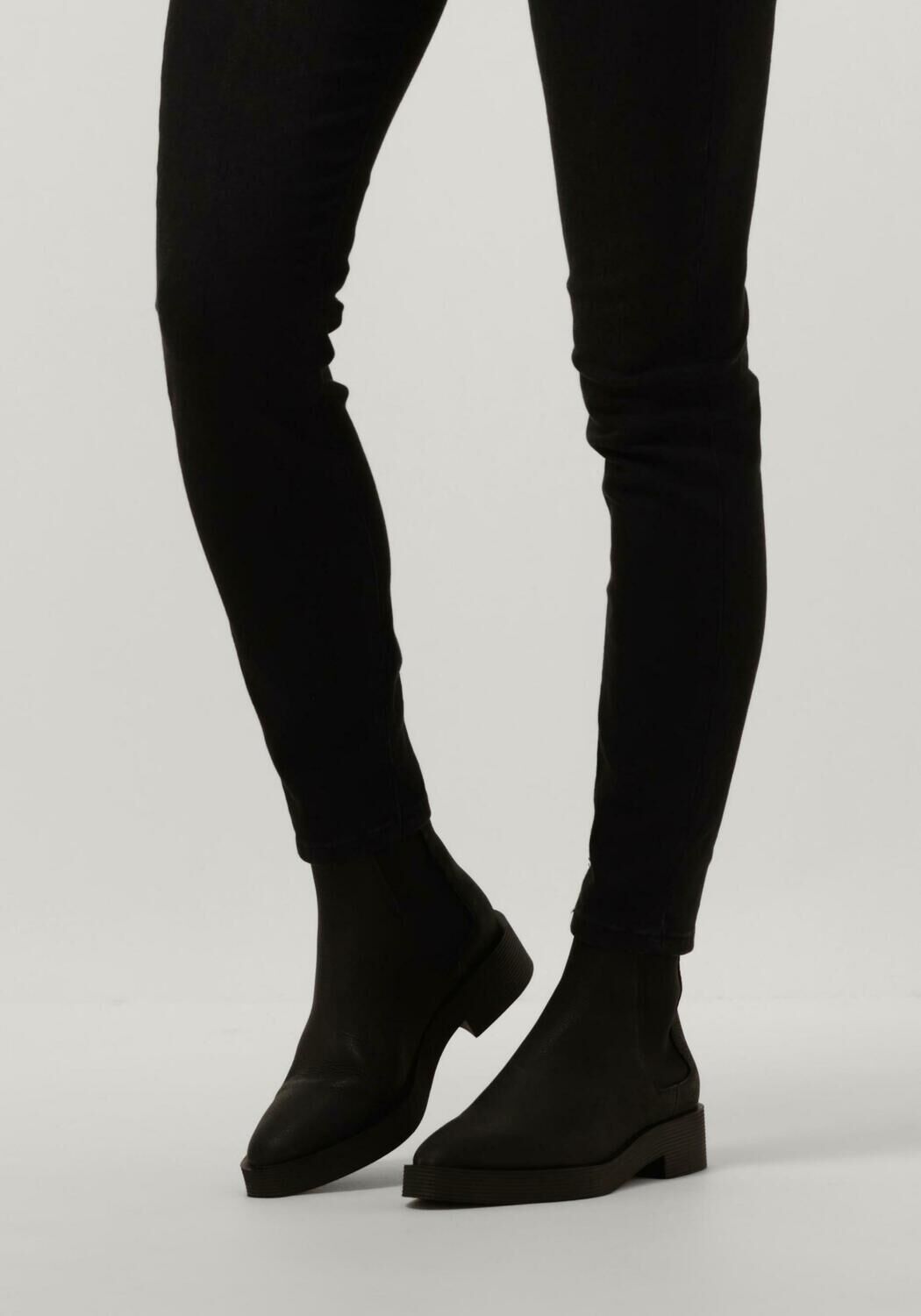 COPENHAGEN STUDIOS Bottines chelsea CPH662 en noir - large