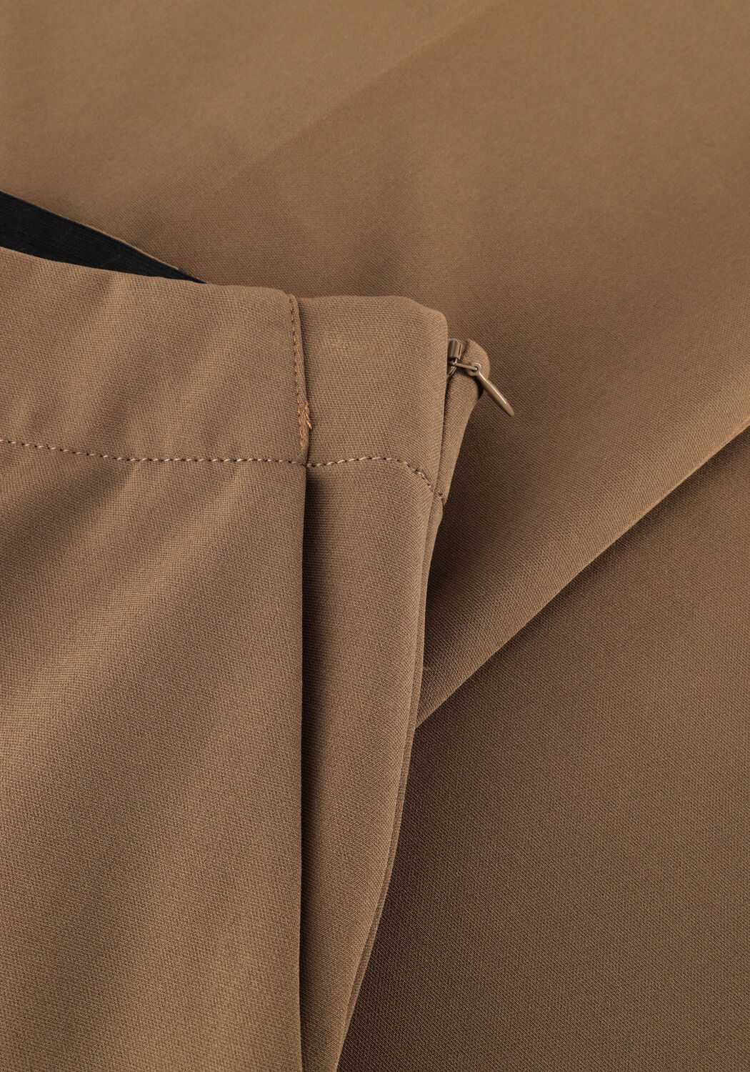 MODSTR&Ouml;M Pantalon NELLI PANTS en marron - large