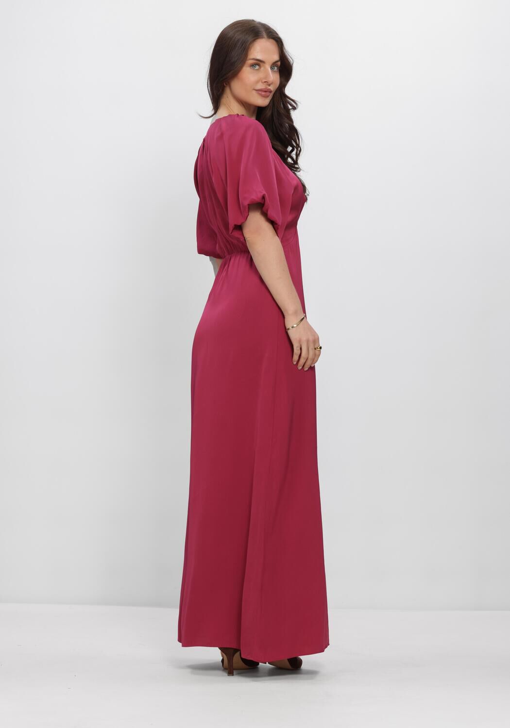 SELECTED WOMEN Robe maxi SLFLAURINA REGULAR 2/4 ANKLE DRESS en rouge - large