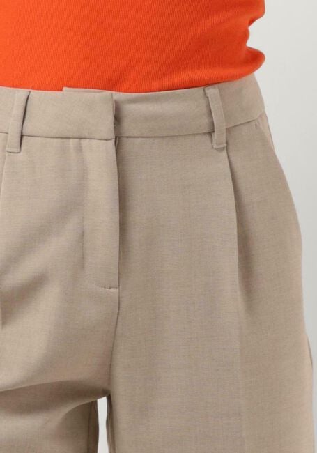 MSCH COPENHAGEN MSCHDIVAN MICHELLE SHORTS Pantalons en blanc - large