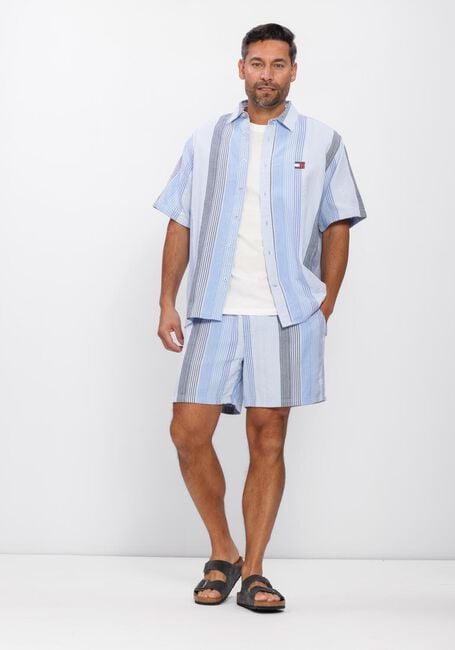 TOMMY JEANS Chemise d&eacute;contract&eacute; TJM RLX STRIPE SS SHIRT EXT en bleu - large