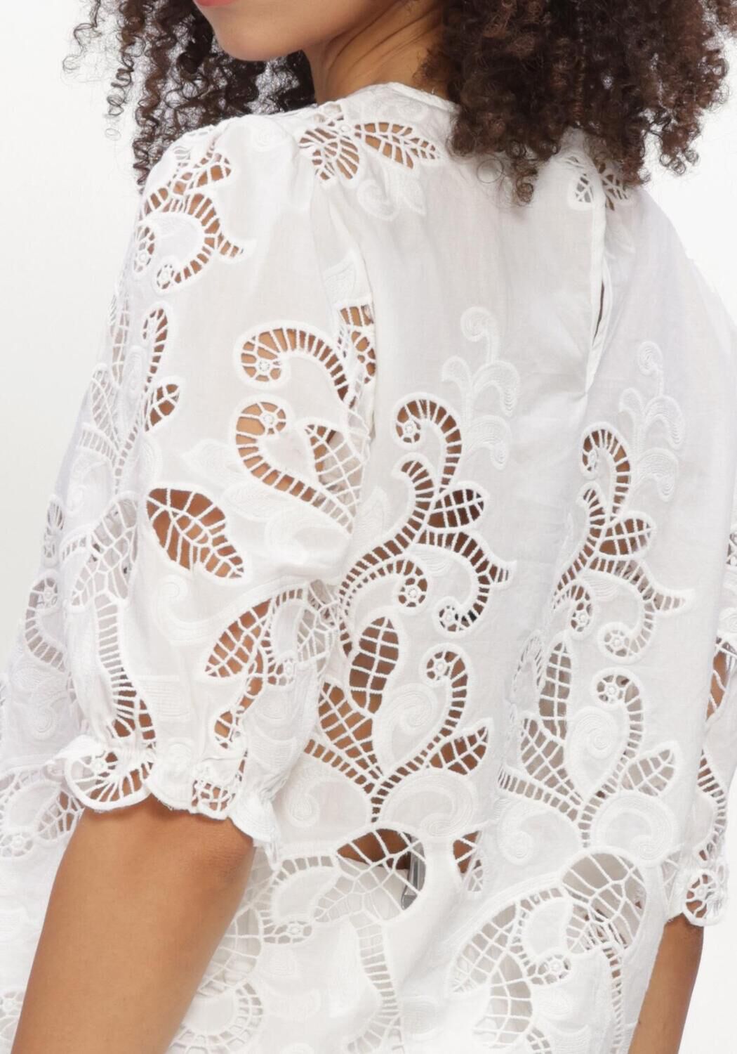 NEO NOIR FIA EMBROIDERY BLOUSE Blouses en blanc - large
