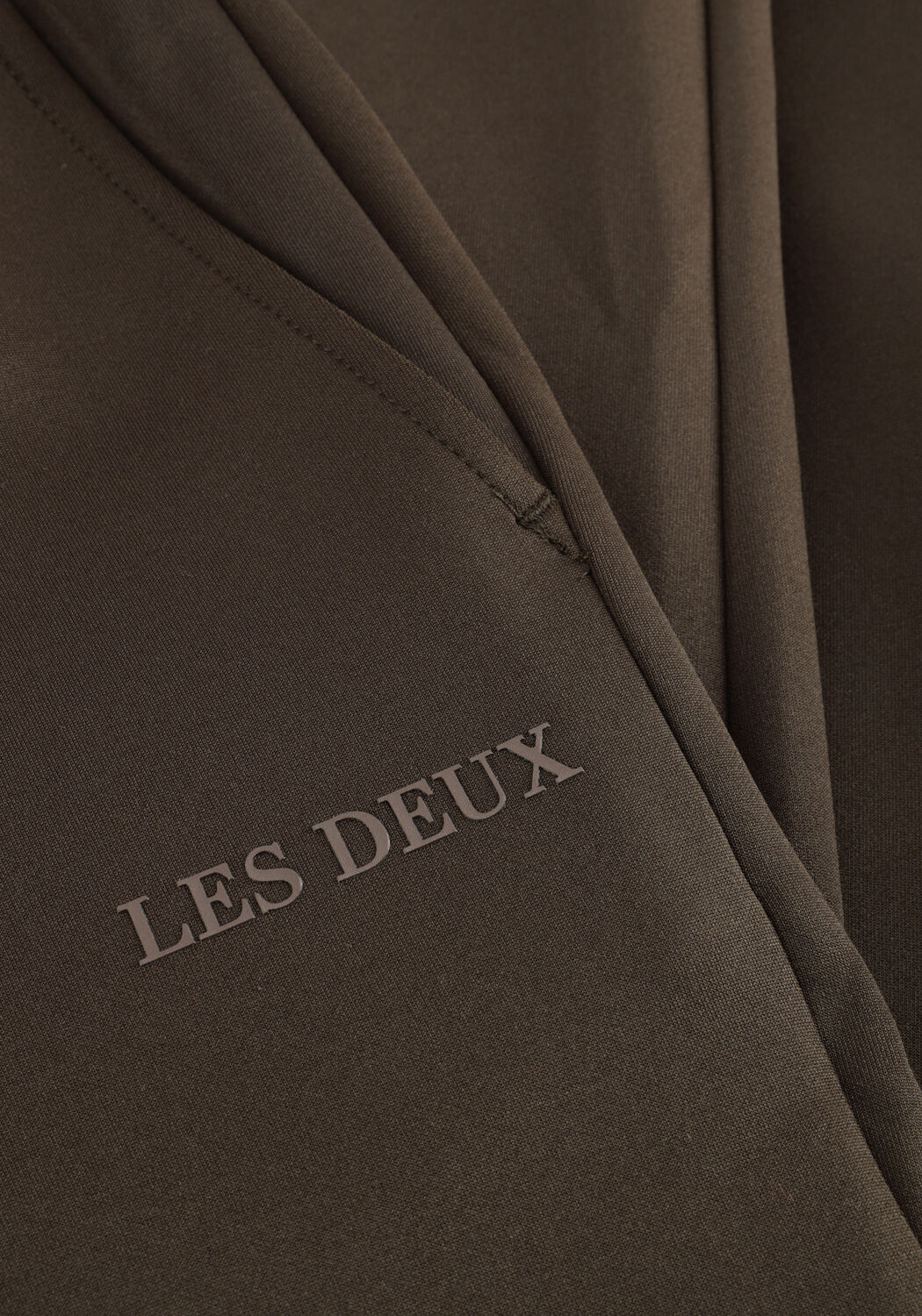 Bruine LES DEUX Joggingbroek BAILLIER TRACK PANTS KIDS - large