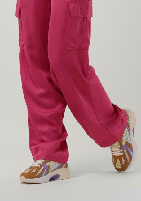 ARKK COPENHAGEN Baskets basses OSERRA en violet - large