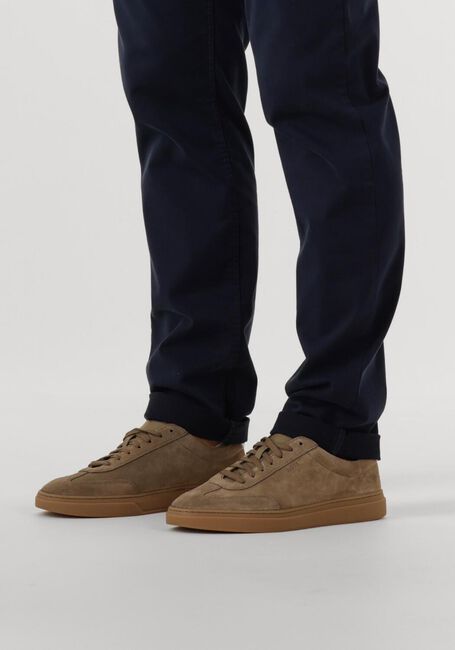 BOSS Baskets basses KIERAN_TENN en taupe - large