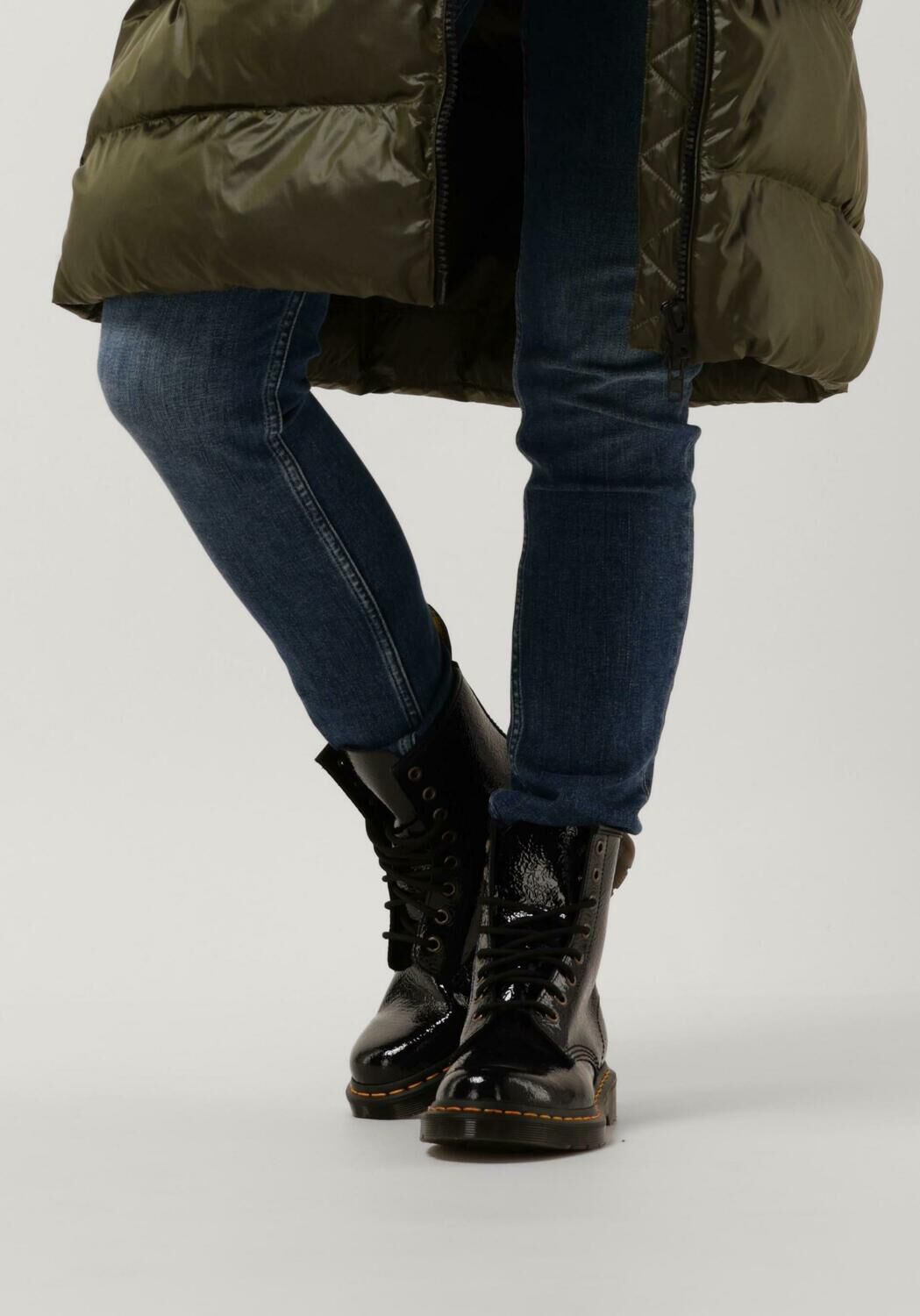 Zwarte DR MARTENS  1460 - large