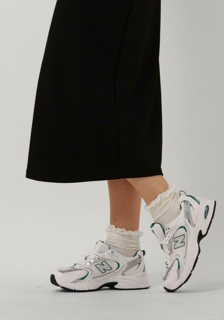 NEW BALANCE Baskets basses MR530 D en blanc - large